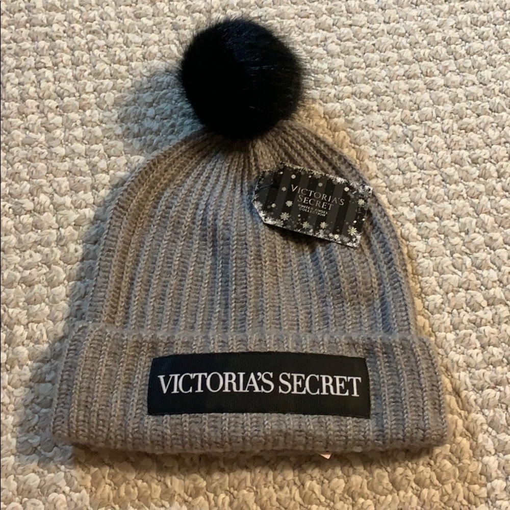 Victoria’s Secret Pom Pom Beanie